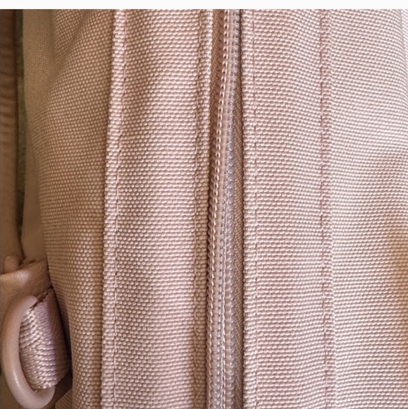 Beis Mini Weekender - Picture 5 of 7